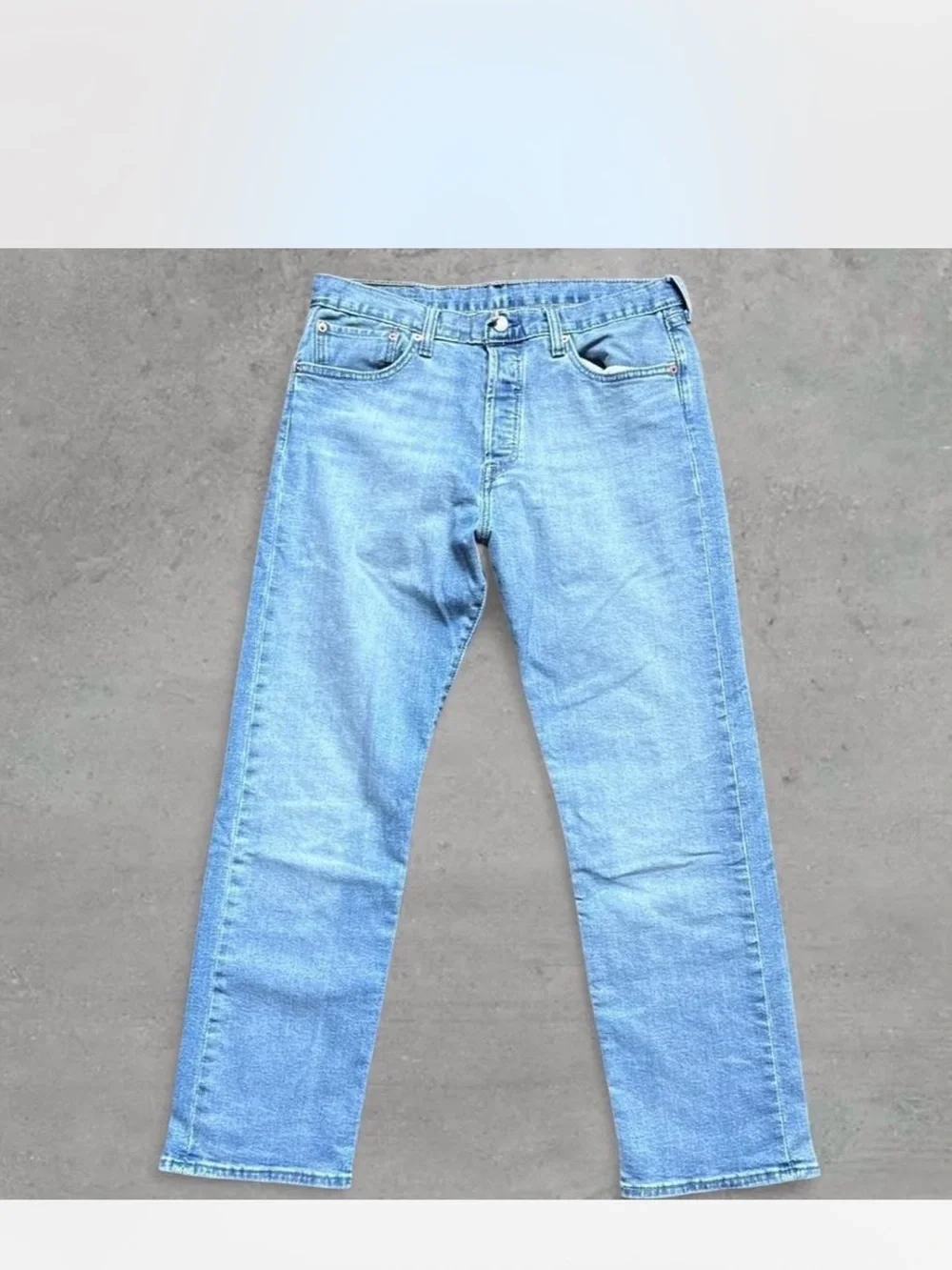 Vintage Levi's 501 Button Fly Jeans W32 L29